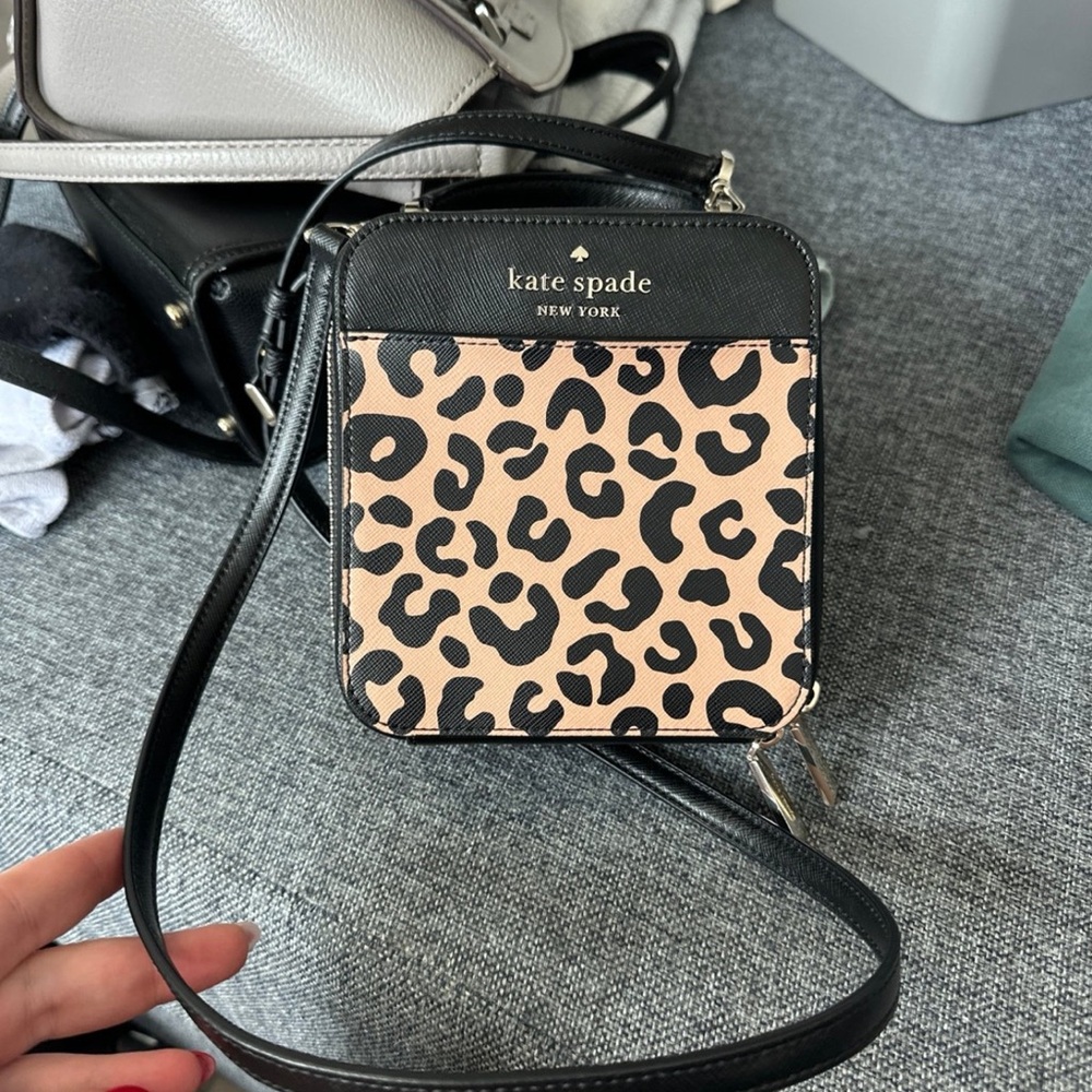 Kate Spade Black and Tan Leopard Print Crossbody Bag - Picture 1 of 4